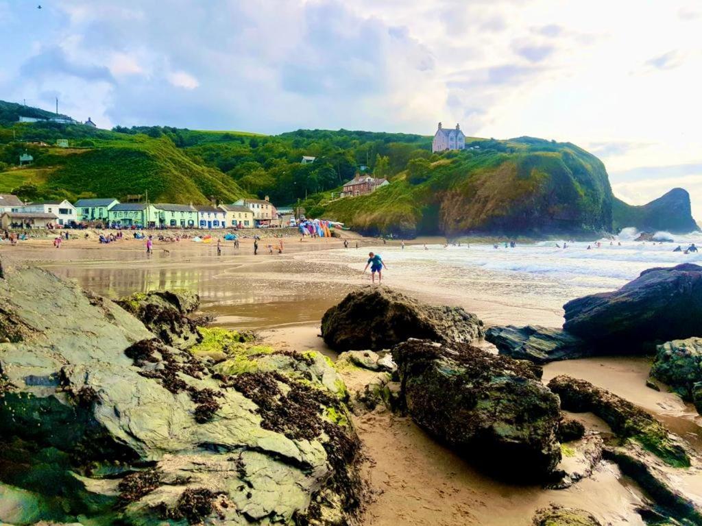 Wild Coastal Retreat At Troed Y Rhiw Aberporth, West Wales Βίλα Εξωτερικό φωτογραφία